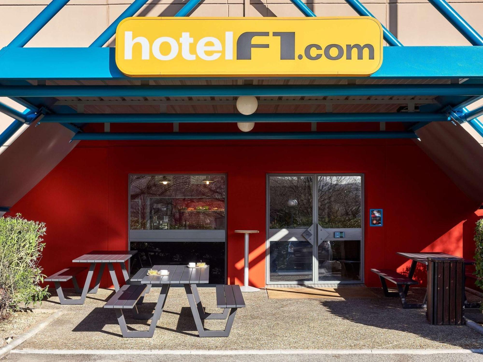 Hotelf1 Le Mans Nord แซงต์-ซาตูร์แนง ภายนอก รูปภาพ